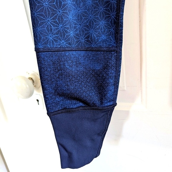 Lululemon Wunder Under Pant Sashiko Star Inkwell Size 6 NWOT - Picture 7 of 9